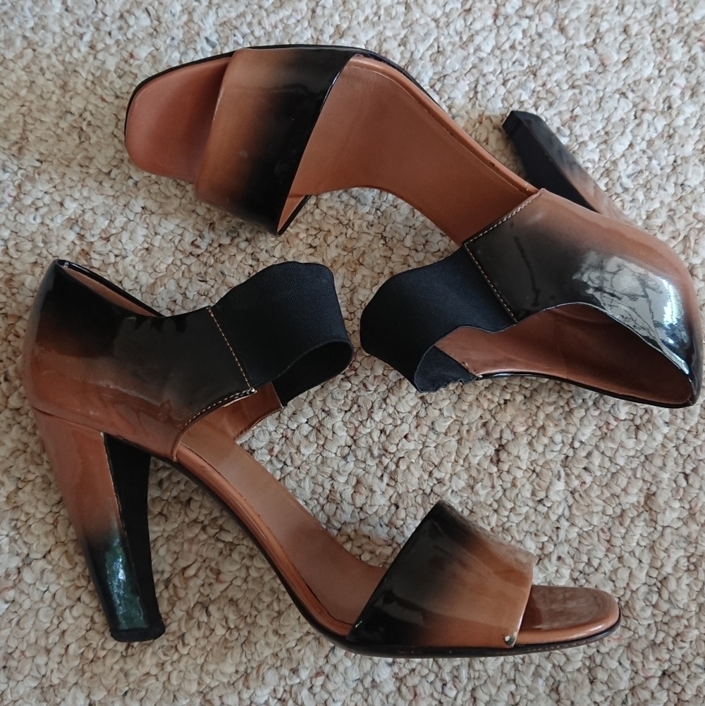 Prada Ombre patent leather Black and Brown pumps size 10